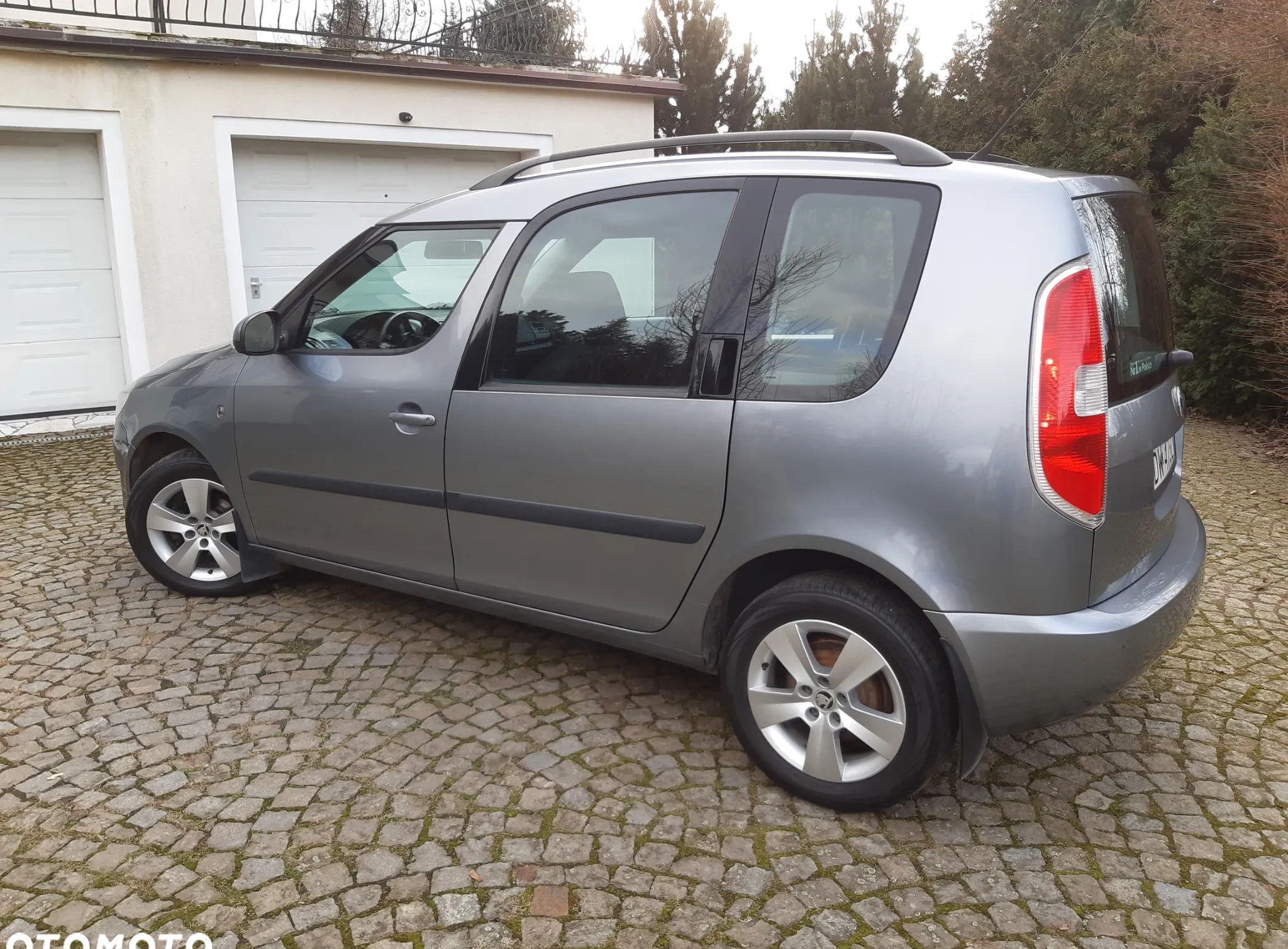 Skoda Roomster cena 17800 przebieg: 199000, rok produkcji 2011 z Paczków małe 497
